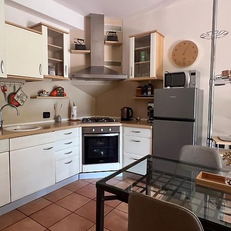 Casa Mimosa Apartment Salo Bagian luar foto