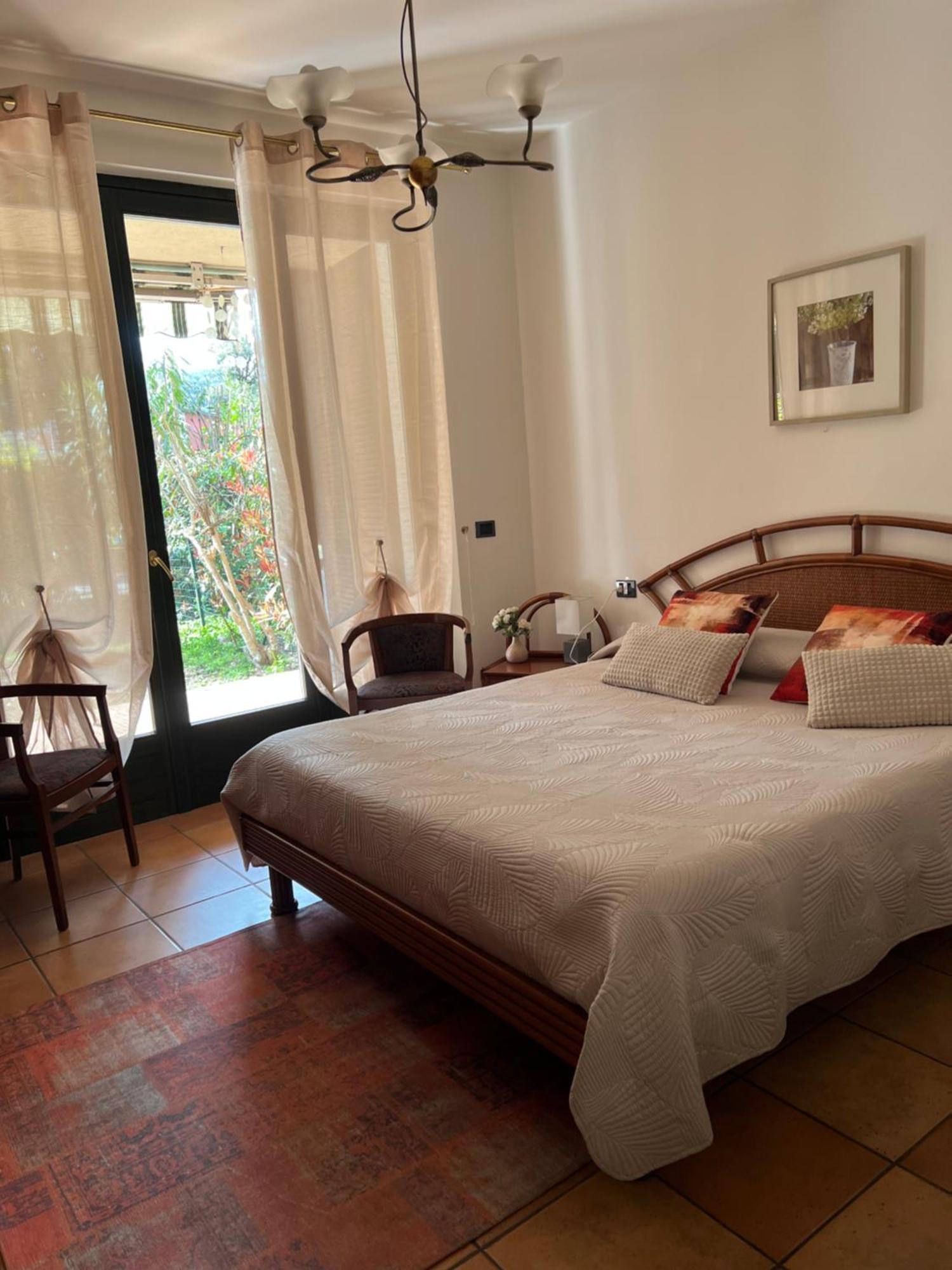 Casa Mimosa Apartment Salo Bagian luar foto